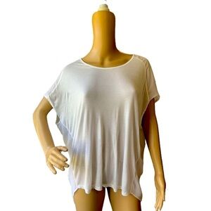 Ambiance Apparel White Short Sleeve Round Neck‎ Lightweight Top Size XL